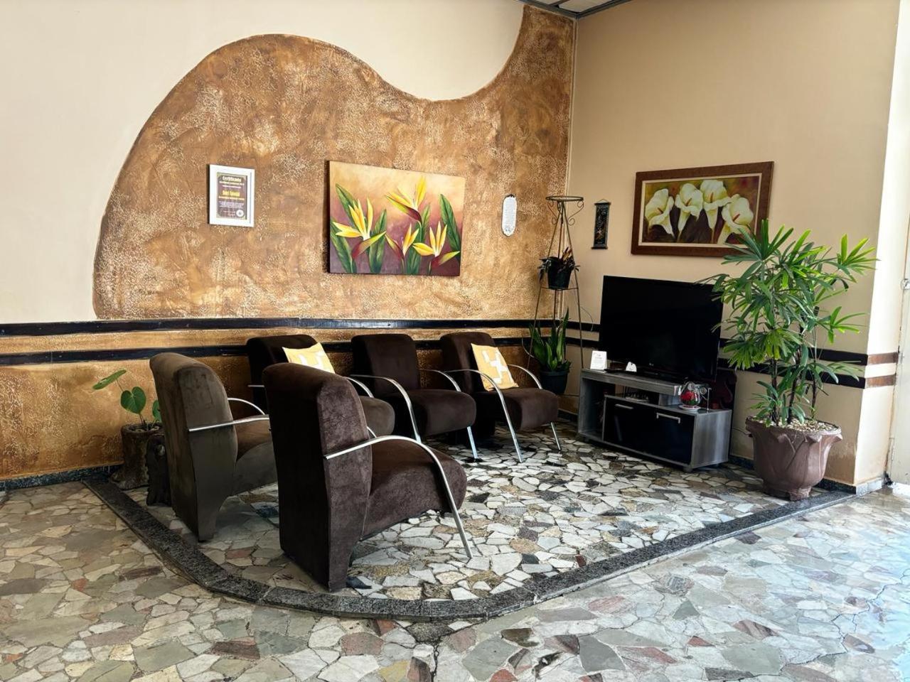 Hotel Colonial Bragança Paulista Екстериор снимка